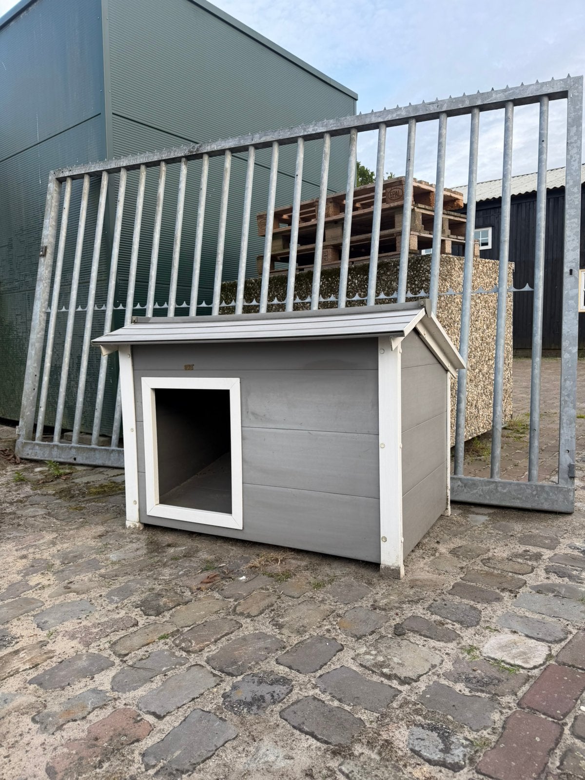 Hondenhok ecoflex thermocore, Dieren en Toebehoren, Hondenhokken, Ophalen, Zo goed als nieuw, 110 cm of meer