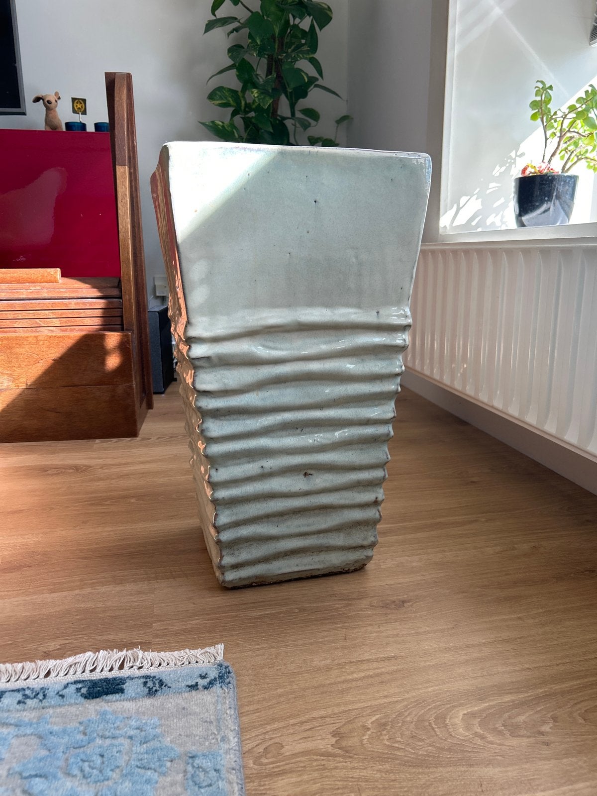 Grote vierkante plantenbak met geribbelde textuur, Ophalen