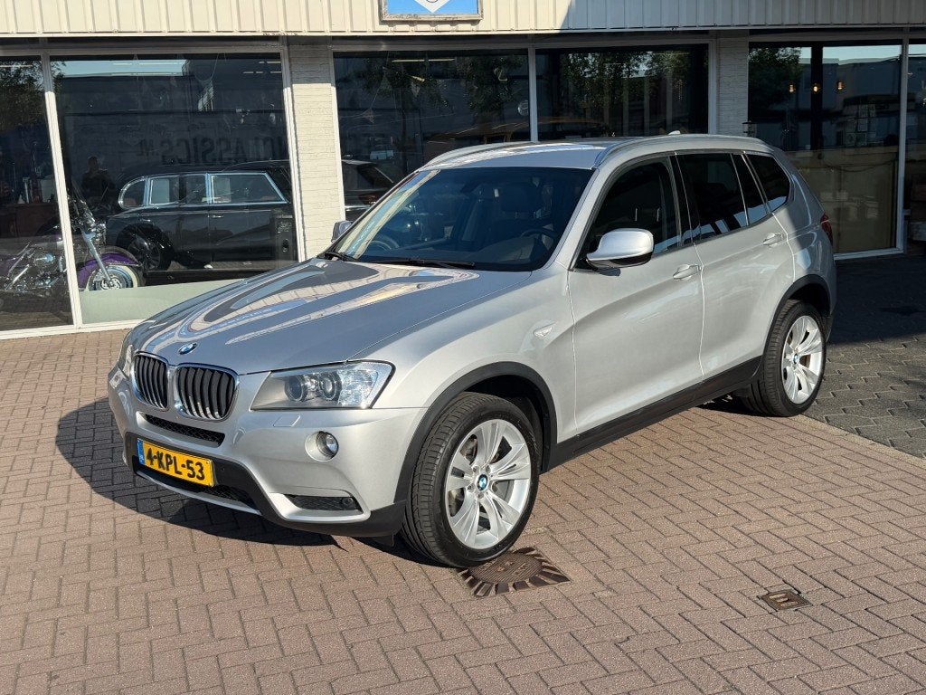 Bmw X3 2.0i XDRIVE HIGH EXE Automaat 4x4 NL-auto #FULLOPTION, Auto's, BMW, Euro 5, Gebruikt, 4 cilinders, Bedrijf