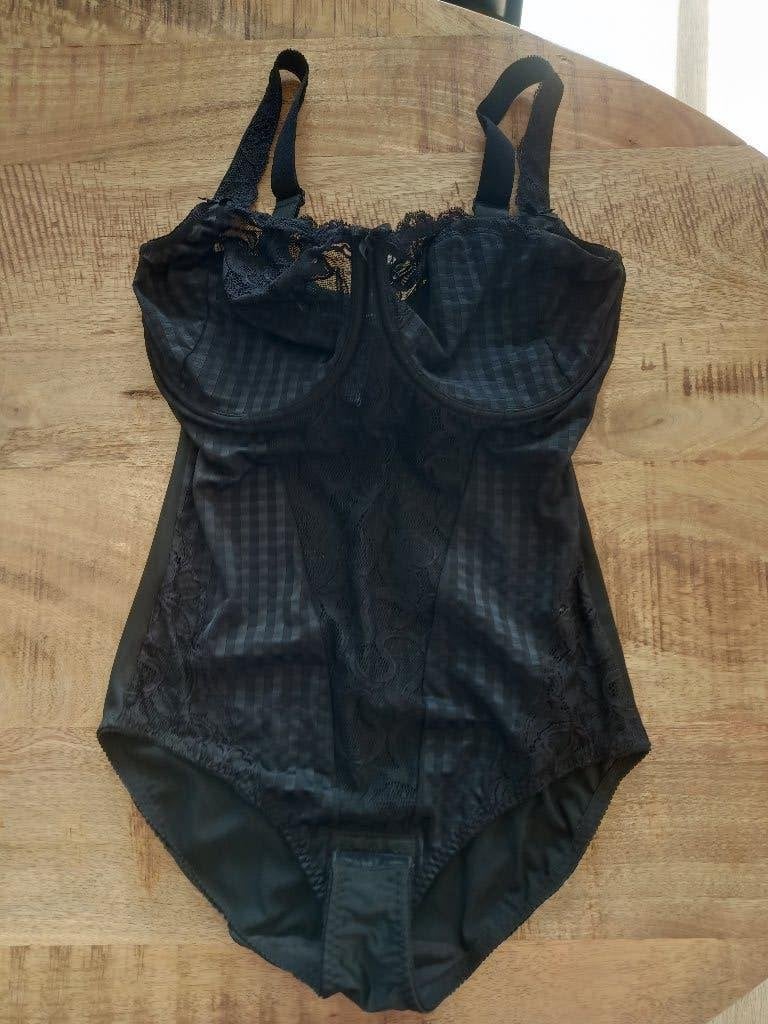 Prima donna body madison 85 F Nieuw zwart 85F, Kleding | Dames, Prima Donna, Ophalen of Verzenden, Zwart, Body of Korset