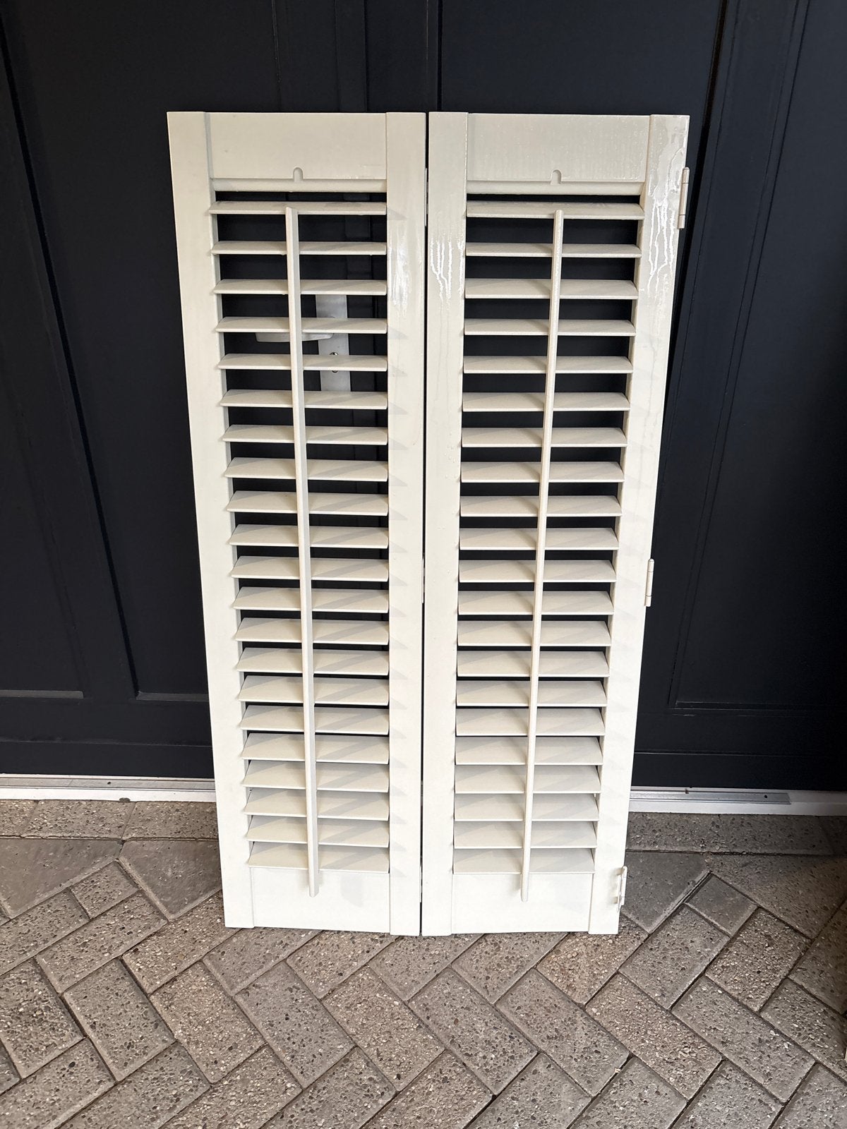 2 gescharnierde shutters, 73,5 cm breed 137 hoog, Gebruikt, Overige typen, Hout, Ophalen