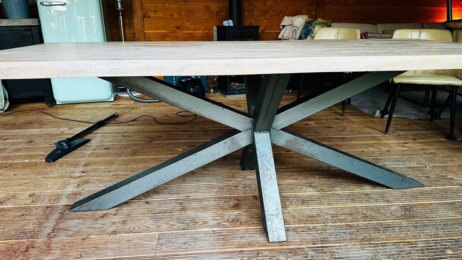 Goosens eettafel 220x100x80 cm met metalen onderstel, Huis en Inrichting, Ophalen, Gebruikt, 200 cm of meer, 50 tot 100 cm