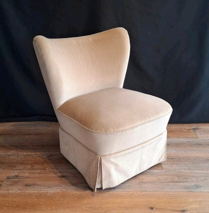 Poederoze Vintage "Boudoir" Fauteuil, Ophalen, Zo goed als nieuw, Stof, 50 tot 75 cm