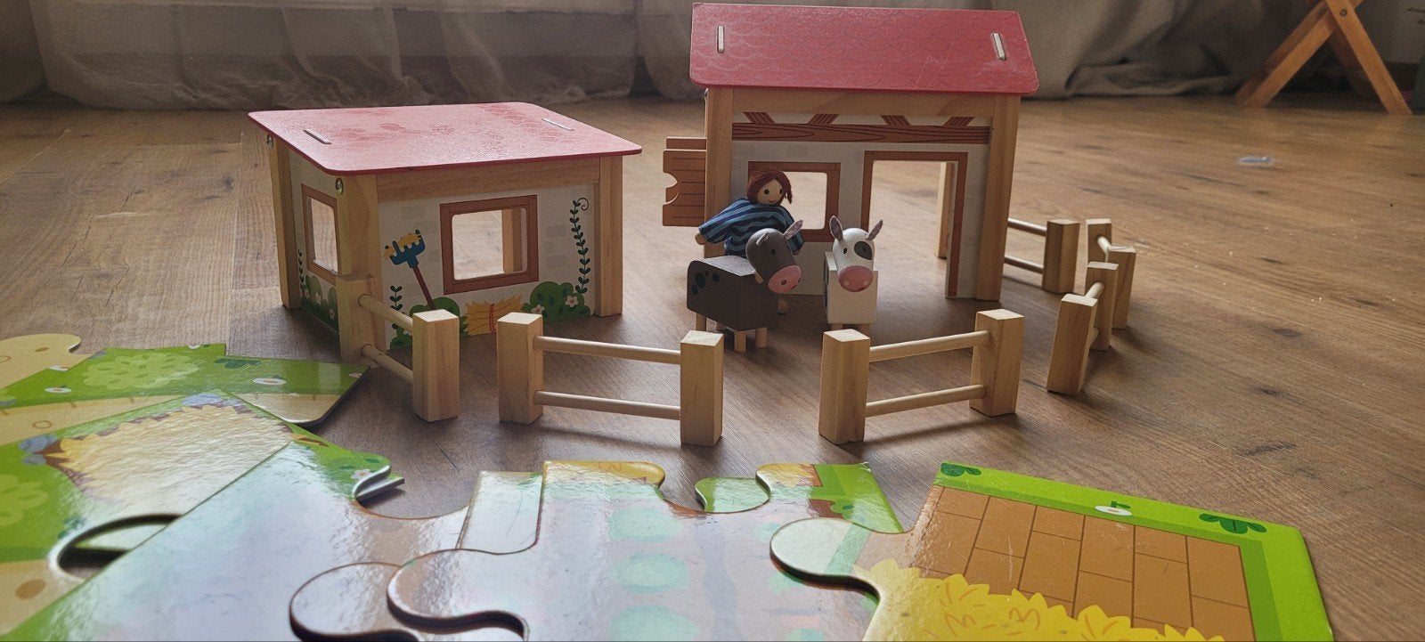Houten boerderij speelset met puzzel en dieren, Ophalen, Zo goed als nieuw, Overige typen