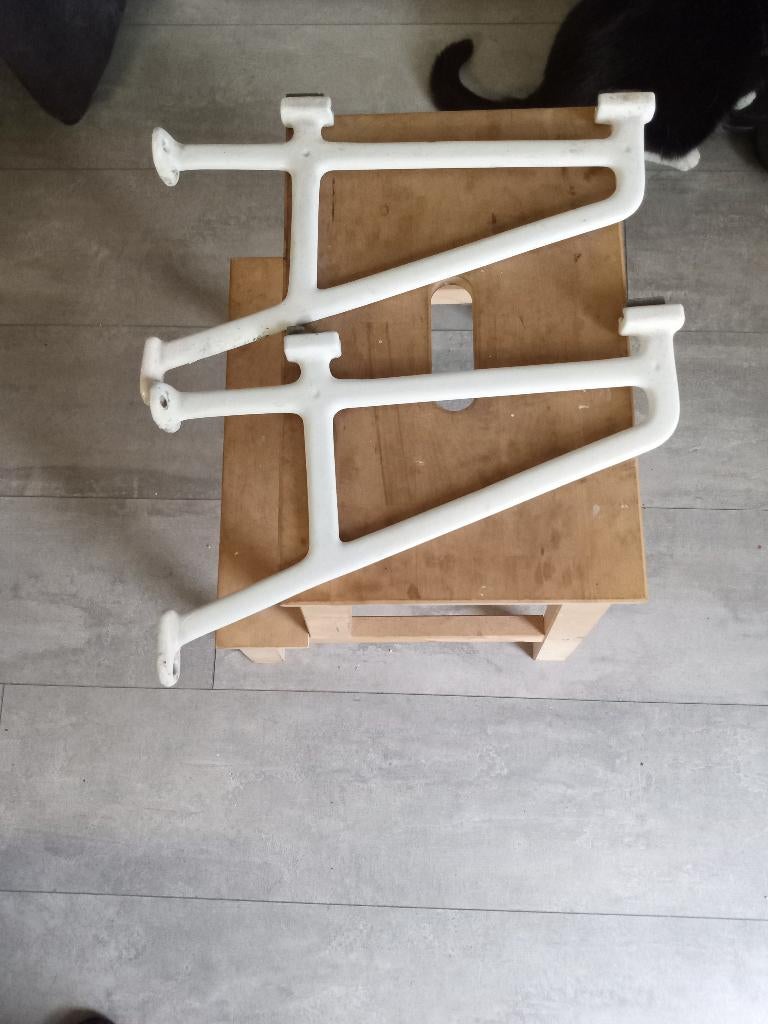 metalen wastafel beugels met handdoekrekje vintage, Antiek en Kunst, Ophalen of Verzenden