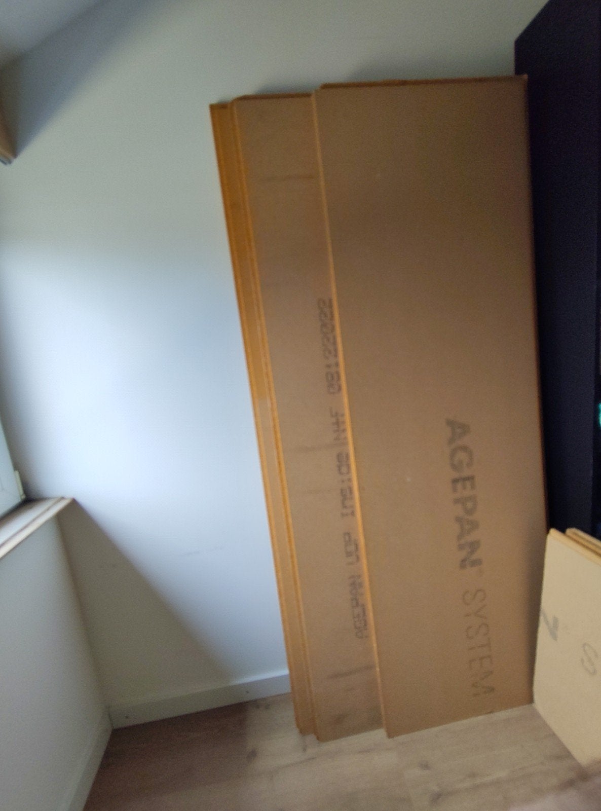 Agepan UDP houtvezel dakplaten T+G 1575*590, Doe-het-zelf en Verbouw, Dakpannen en Dakbedekking, Overige kleuren, 5 tot 10 m²