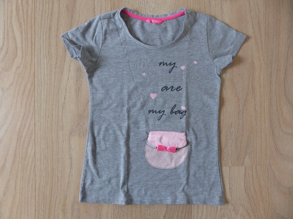 Grijs t-shirt maat 134/140, Kinderen en Baby's, Kinderkleding | Maat 134, Gebruikt, Meisje, Shirt of Longsleeve, Ophalen of Verzenden