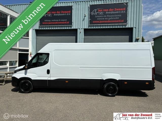 Iveco Daily 35C16V 2.3 410 H2 Automaat Euro 6, Auto's, Gebruikt, Euro 6, Iveco, Wit