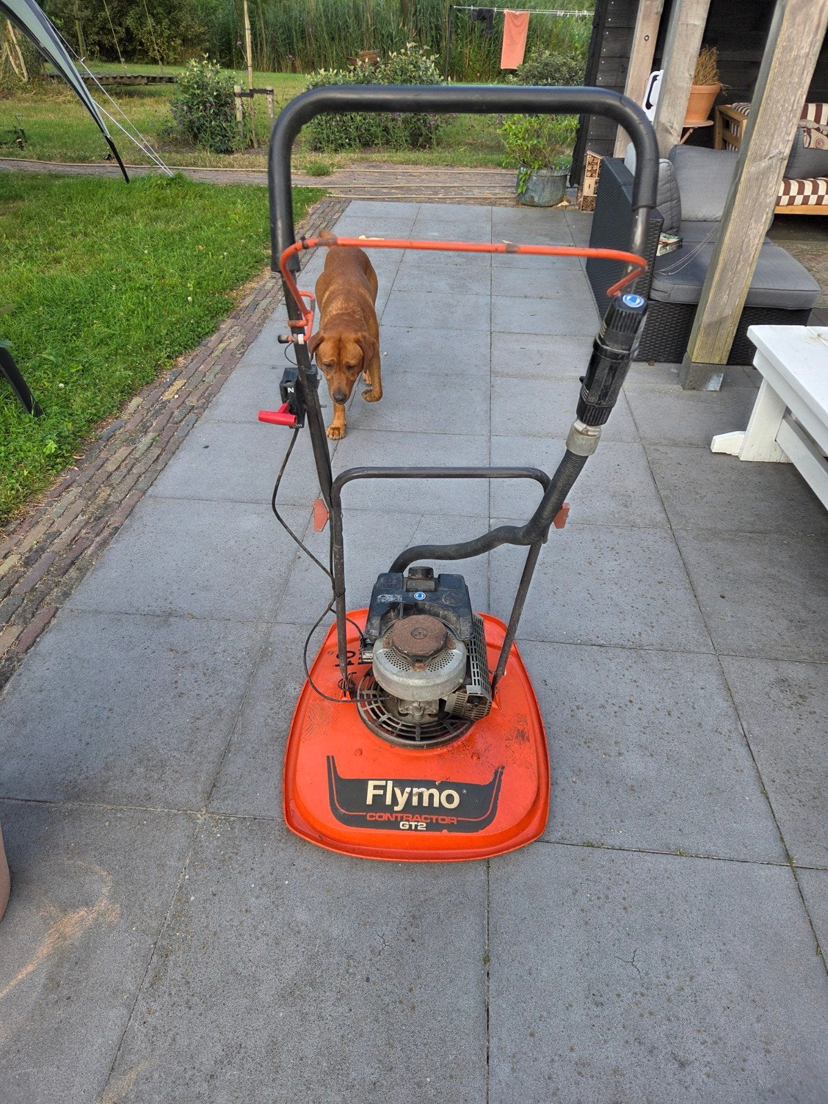 Flymo Contractor GT2 Zweefmaaier, Tuin en Terras, Grasmaaiers, Ophalen, Gebruikt, Elektrische grasmaaier, Flymo