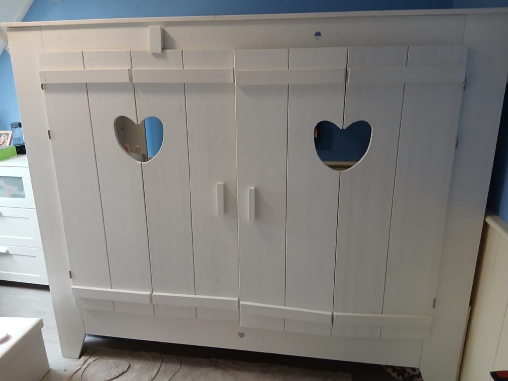 Lief! Bedstee met hartjes, 96x105 cm, goede lattenbodem, Gebruikt, Eenpersoons, Wit, Overige maten