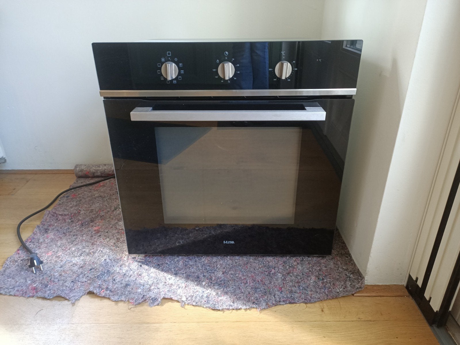 ETNA OM165ZT Inbouw Oven - Zwart, Ophalen, Oven, Hete lucht, 60 cm of meer