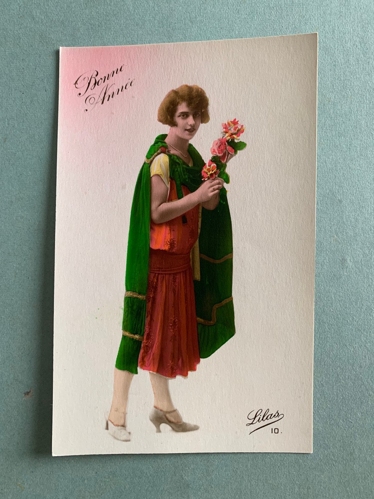 Bonne Année - dame met groene cape, Ophalen of Verzenden, 1920 tot 1940, Ongelopen, Feest(dag)
