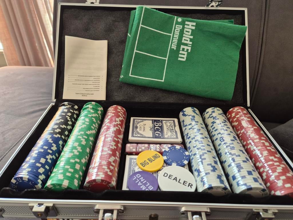 Compleet Spellenpakket: Poker, Party & Co, Bottle Pong, Hobby en Vrije tijd, Gezelschapsspellen | Kaartspellen, Vijf spelers of meer