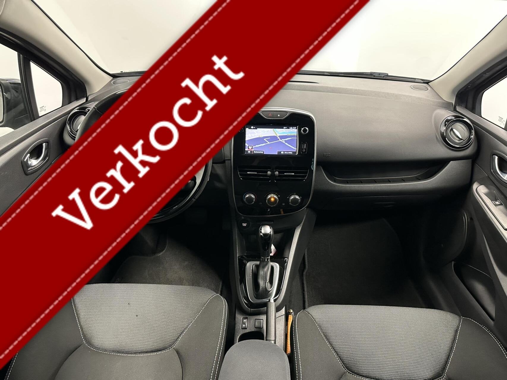 Renault Clio 1.2 Dynamique AUTOMAAT CRUISE TREKHAAK, Auto's, Renault, Gebruikt, 4 cilinders, Met garantie (alle), 1054 kg