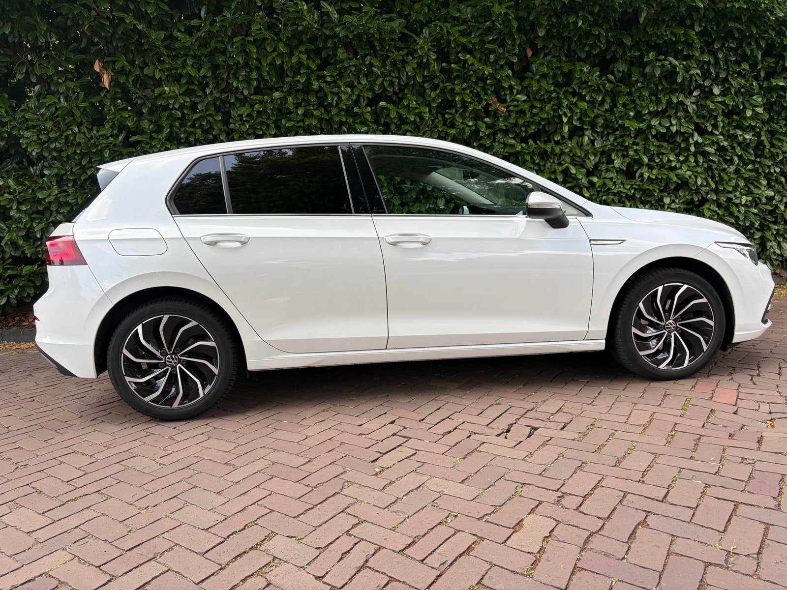 Volkswagen Golf 8 style tdi 2.0, Auto's, Volkswagen, 730 kg, Zwart, 4 cilinders, Wit