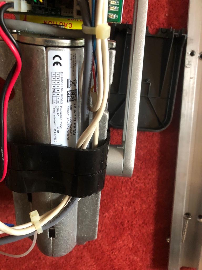 Elektrische deurdranger, Ophalen of Verzenden, Nieuw, IJzer, Overige typen