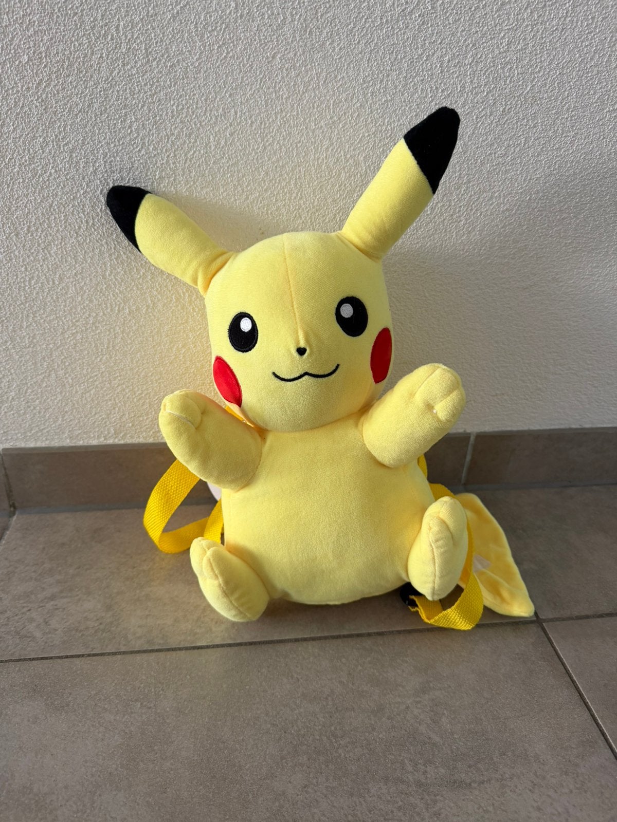 Pokemon pikachu knuffeltas Nieuw Origineel, Kinderen en Baby's, Speelgoed | Knuffels en Pluche, Ophalen, Zo goed als nieuw, Overige typen
