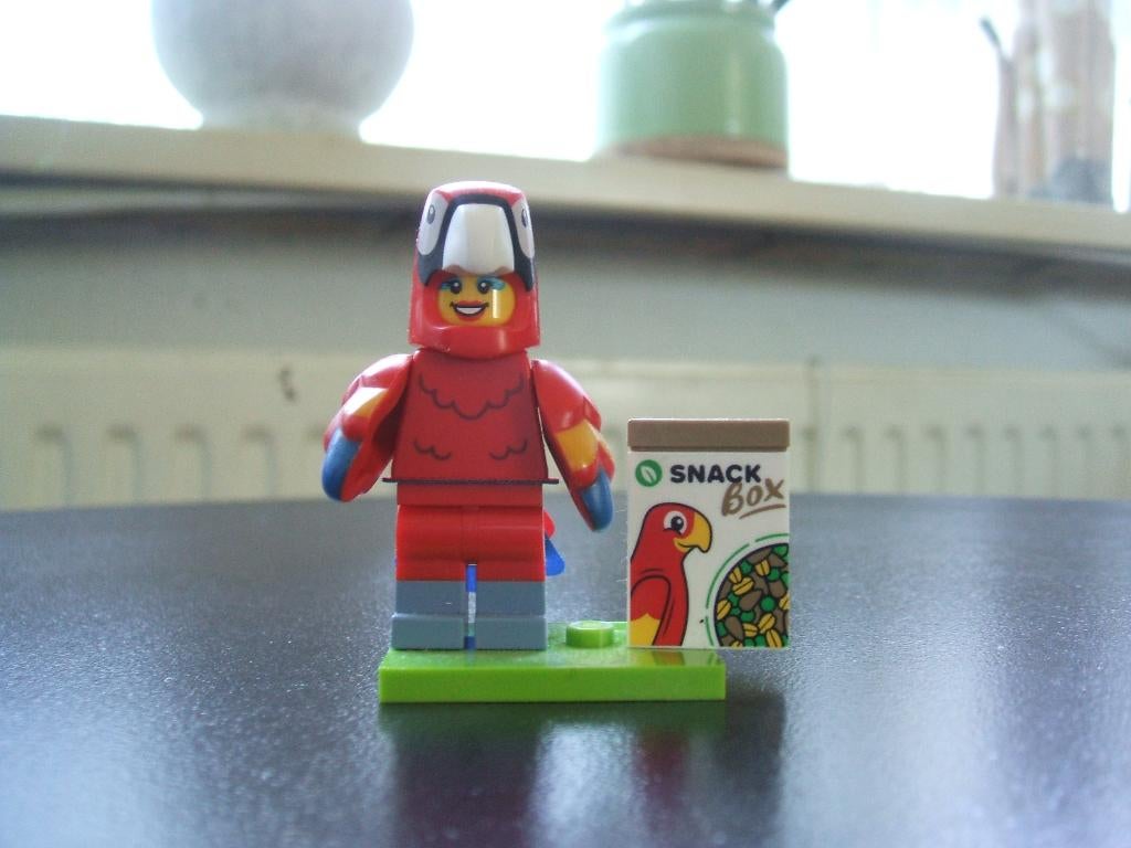 Lego minifiguur meisje als papegaai, Ophalen of Verzenden, Gebruikt, Losse stenen, Lego