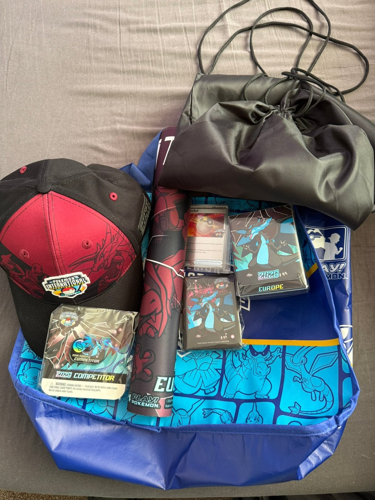 Pokemon EUIC 2026 competitor’s kit compleet, Ophalen of Verzenden, Nieuw, Overige typen, Foil