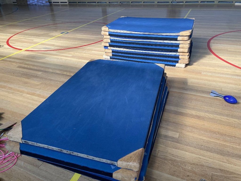 Turnmatjes Bosan 6 stuks, Maat 36 t/m 42, Ophalen, Gebruikt, Materiaal