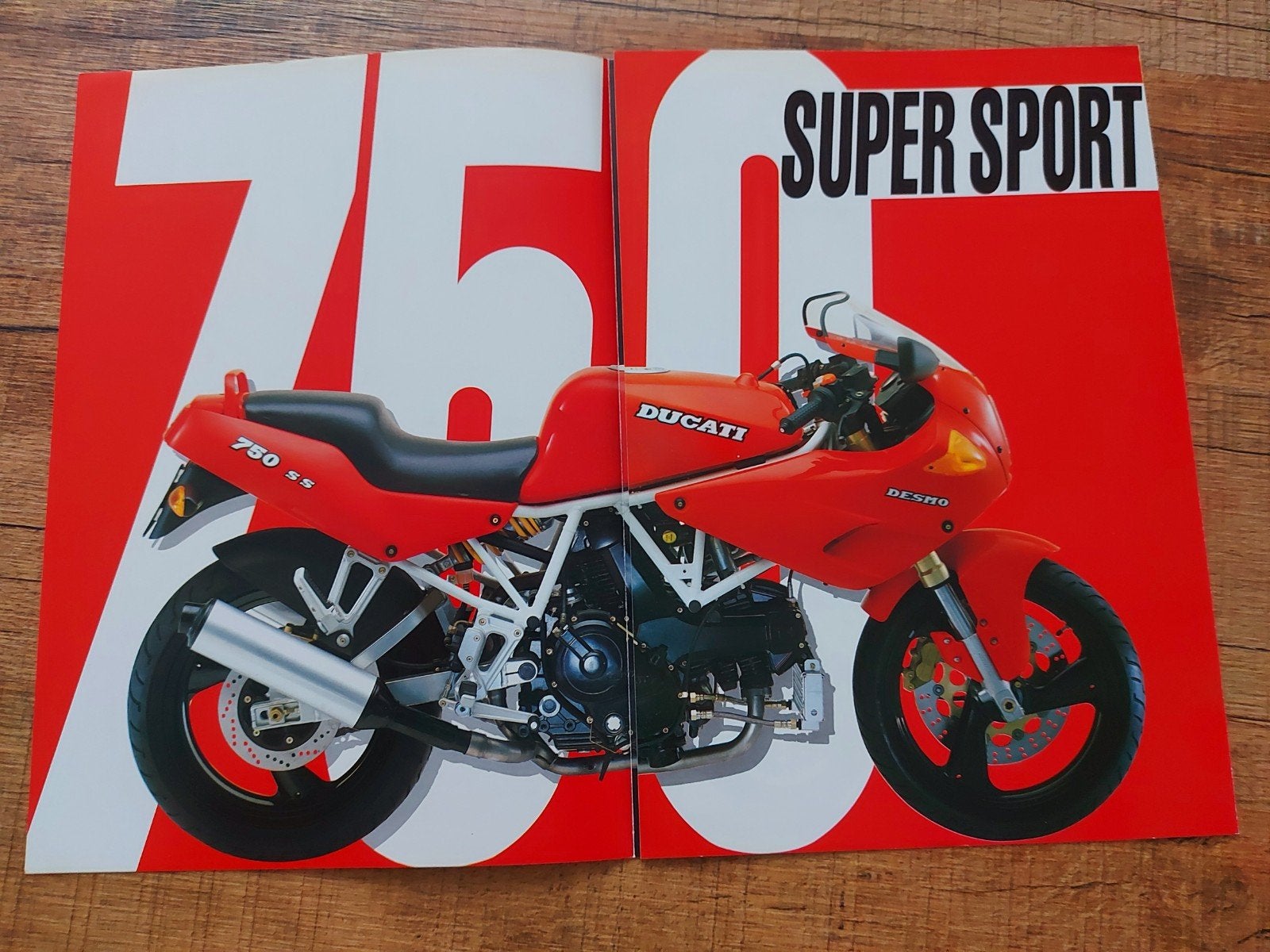 Ducati 750 Super Sport motor folder, Motoren, Ophalen of Verzenden, Ducati