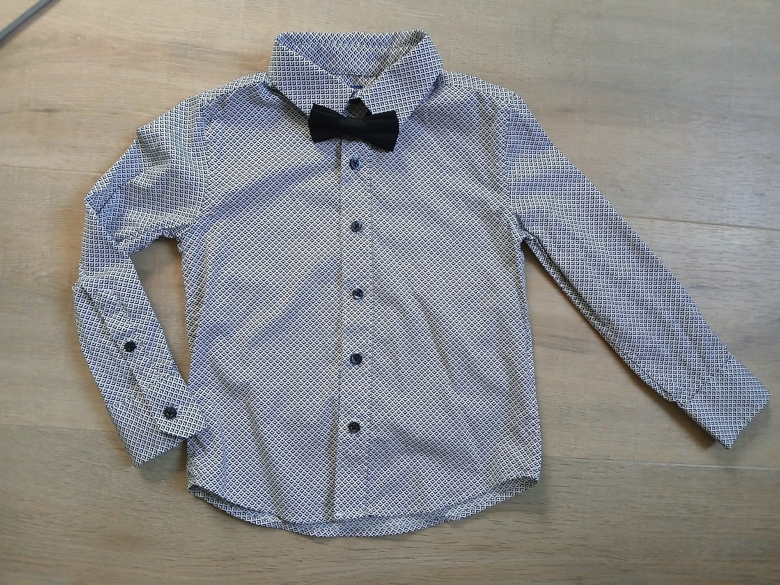 Mooi zgan overhemd maat 98/104, We Fashion, Overhemd of Blouse, Ophalen of Verzenden, Zo goed als nieuw, Jongen