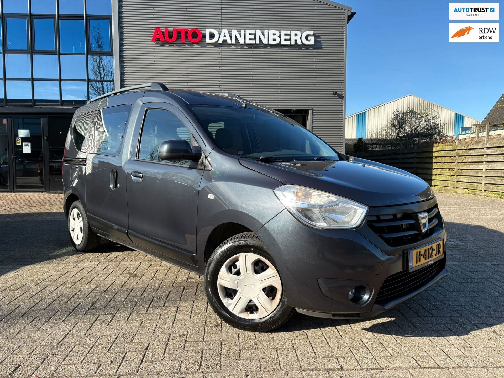 Dacia Dokker 1.2 TCe Ambiance NIEUWE APK, Voorwielaandrijving, Euro 5, Stof, Gebruikt