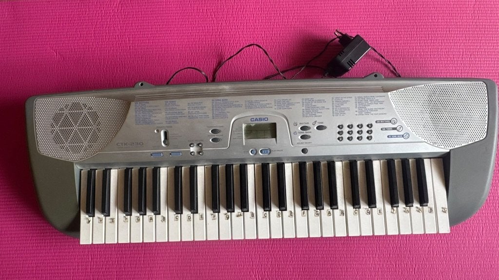 Casio CTK-230 keyboard met adapter, Muziek en Instrumenten, Ophalen, Gebruikt, 49 toetsen, Casio