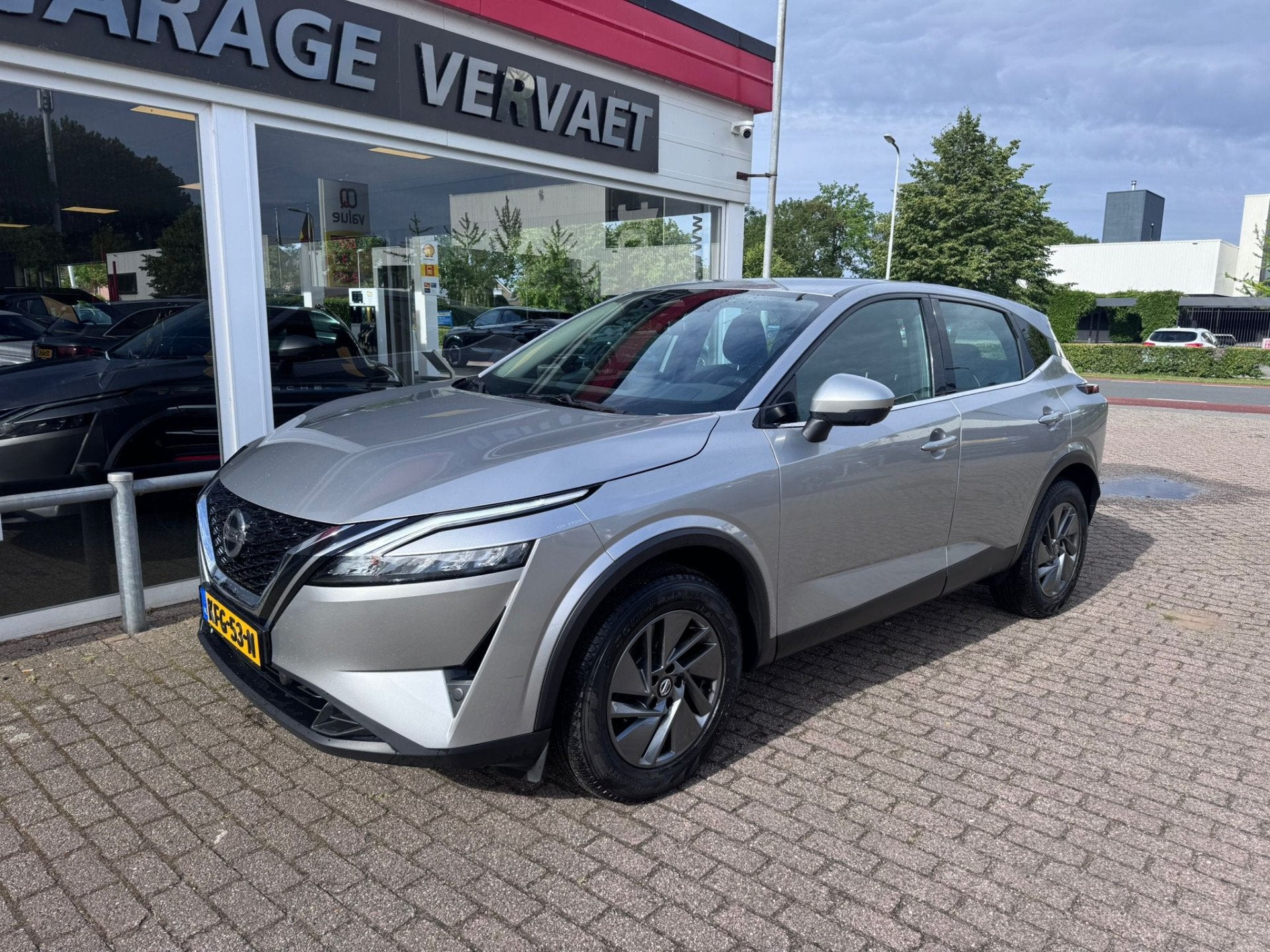Nissan QASHQAI 1.3 MHEV Xtronic Acenta (bj 2022, automaat), Auto's, Stof, Automatische klimaatregeling, Hybride Elektrisch/Benzine