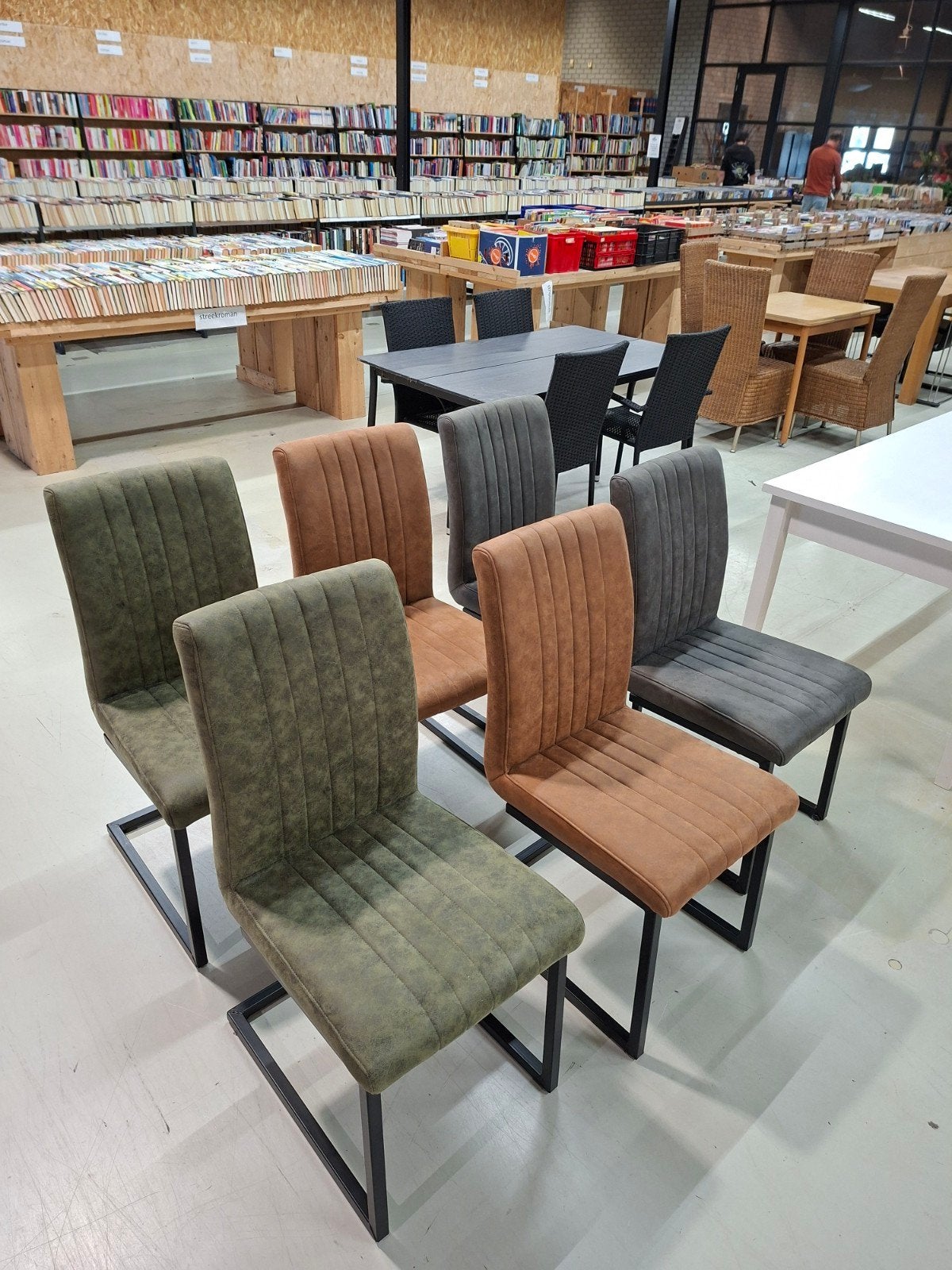Set van 6 prachtige eetkamerfauteuils - Diverse kleuren, Gebruikt, Overige kleuren, Onbekend, Ophalen of Verzenden