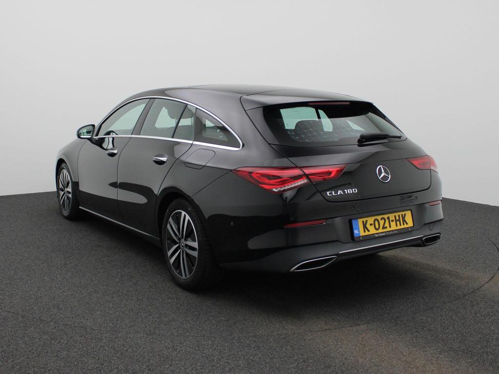 Mercedes-Benz CLA-klasse Shooting Brake 180 Business Solutio, Auto's, 136 pk, Gebruikt, 4 cilinders, Zwart