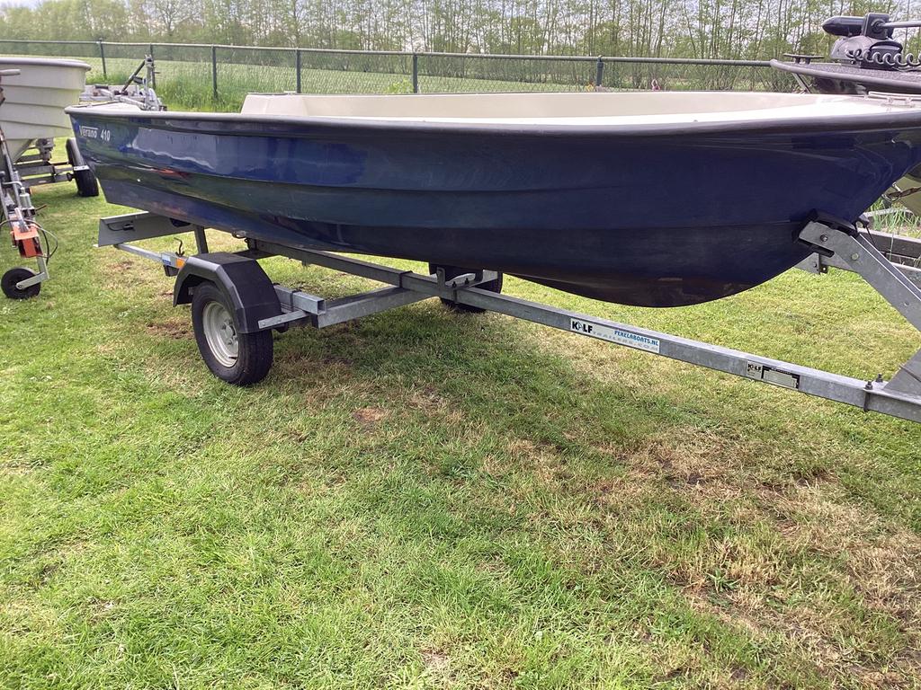Verano 410 + GARDA 430 gewijzigd. 6 juni, Watersport en Boten, Vis- en Consoleboten, Zo goed als nieuw, Quicksilver, Benzine, Tot 10 pk