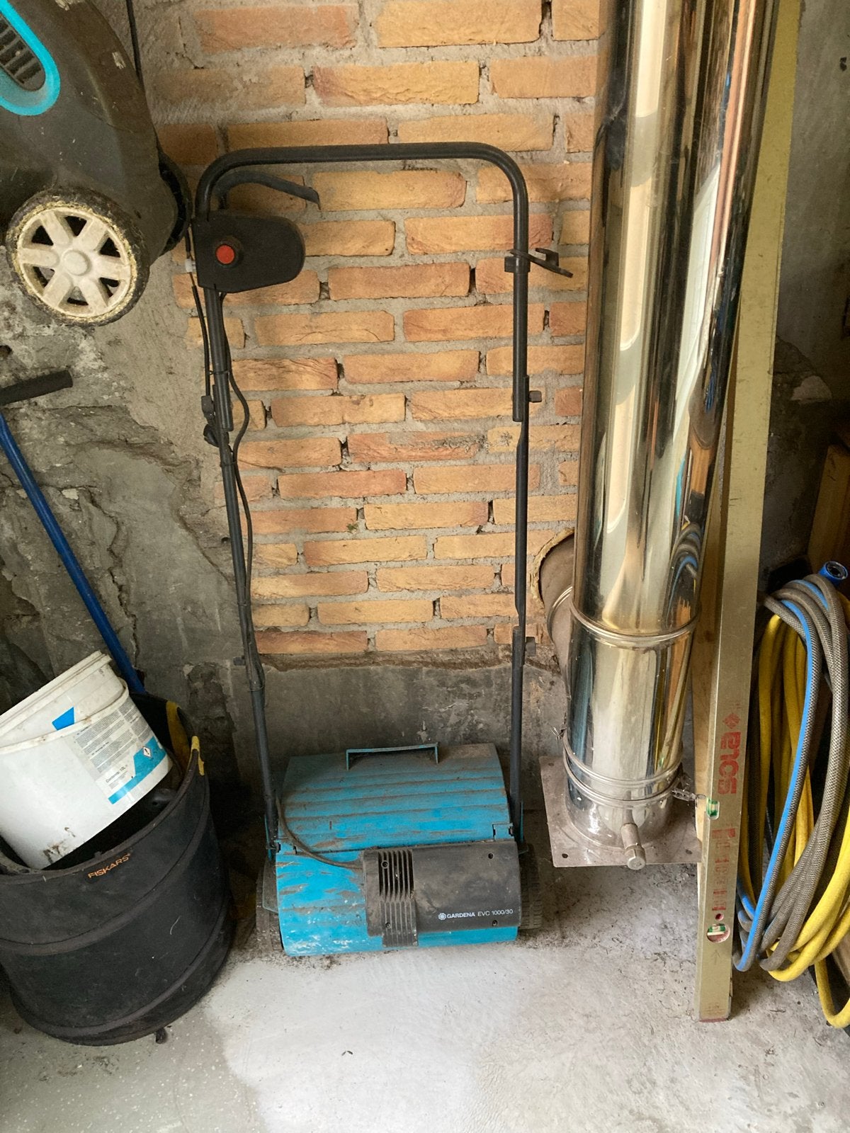 Gardena EVC 1000/30 Verticuteermachine - Goede Staat, Ophalen of Verzenden, Gebruikt, Elektrisch