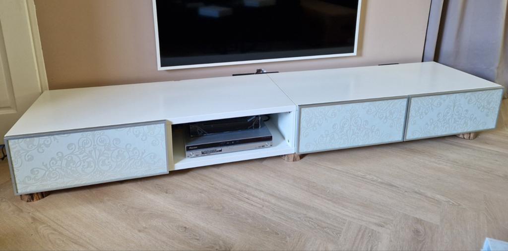 Tv meubel in met laden en verwisselbaar front, Ophalen, Gebruikt, Glas, 200 cm of meer