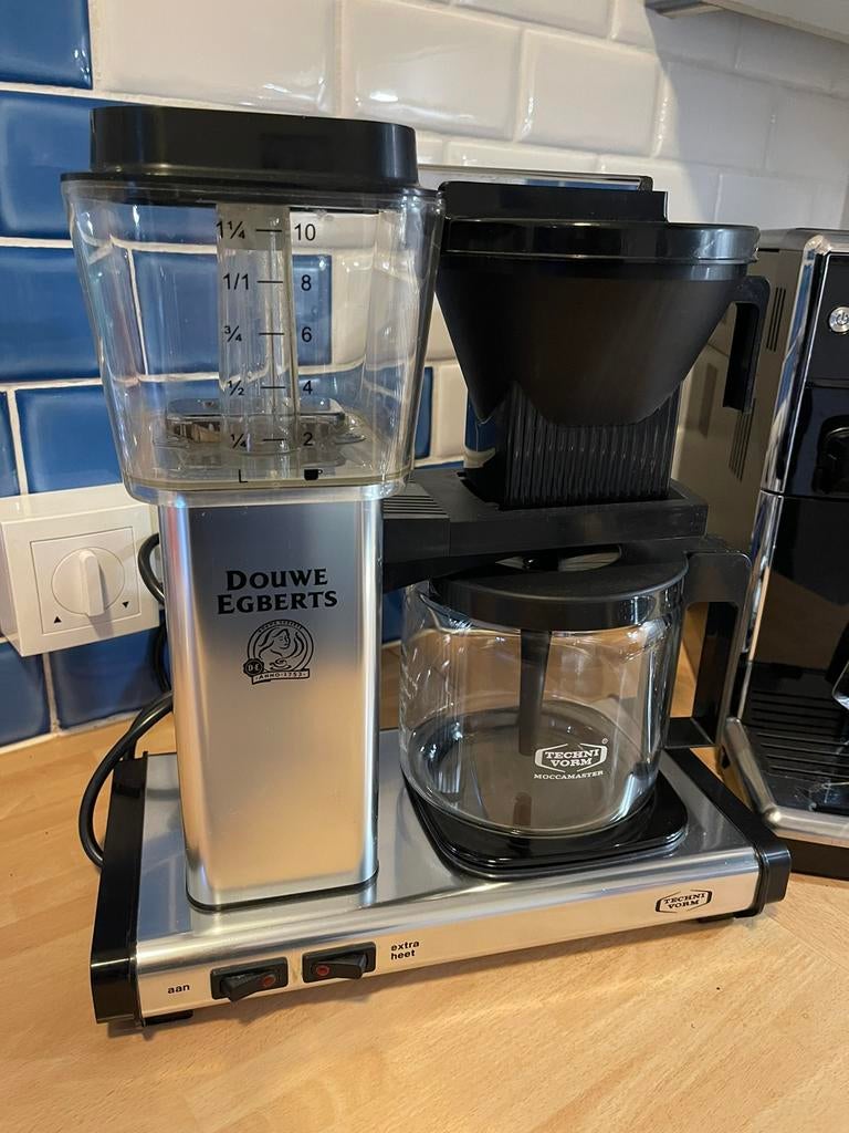 Technivorm Moccamaster, Koffiemachine, Zo goed als nieuw, 4 tot 10 kopjes, Koffiebonen