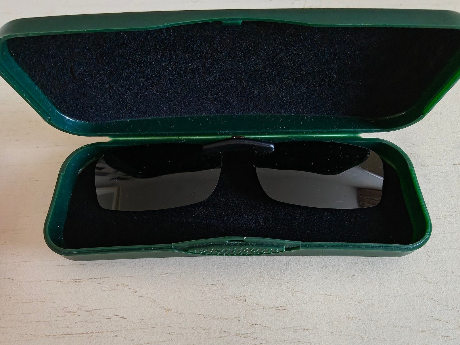 Centrostyle - Clip-on kinderzonnebril, Overige merken, Gebruikt, Zonnebril, Zwart