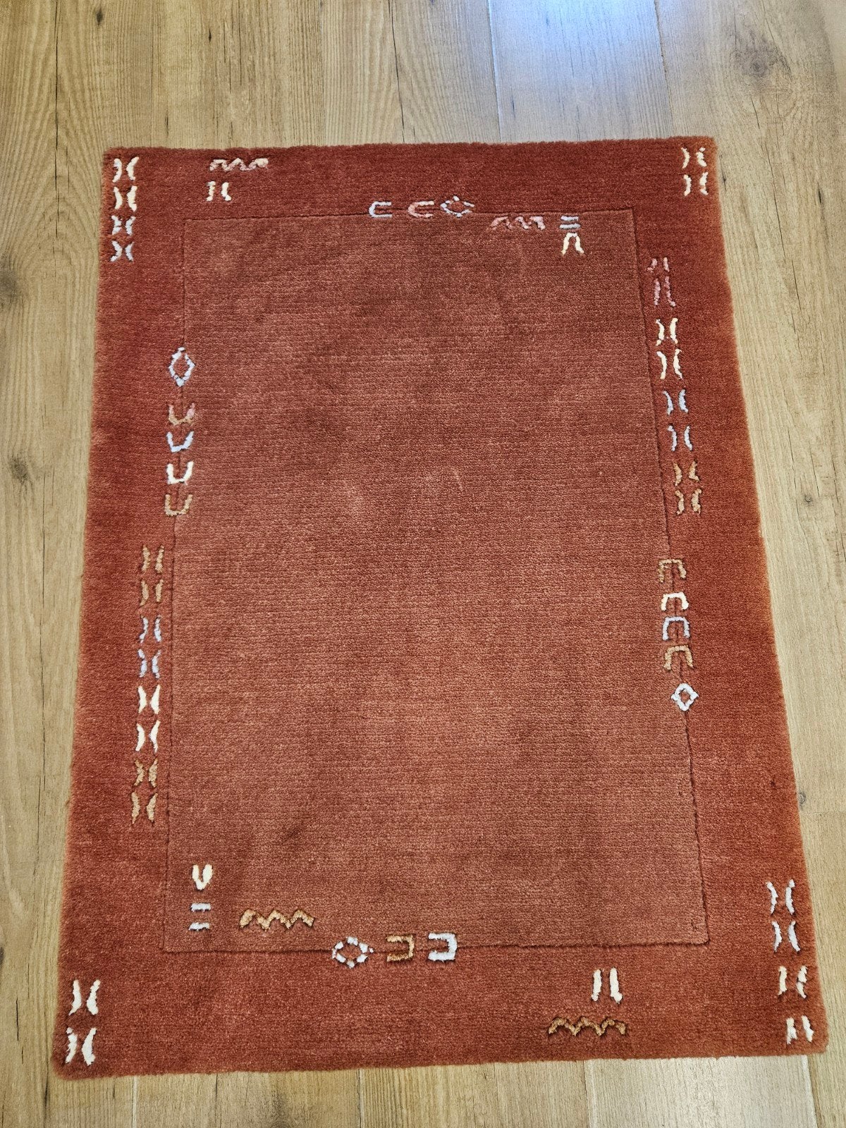 Handgeknoopt oosters tapijt modern design 90x66, Info@SlatsAntiek.nl, 50 tot 100 cm, Perzisch, Vof Slats Antiek