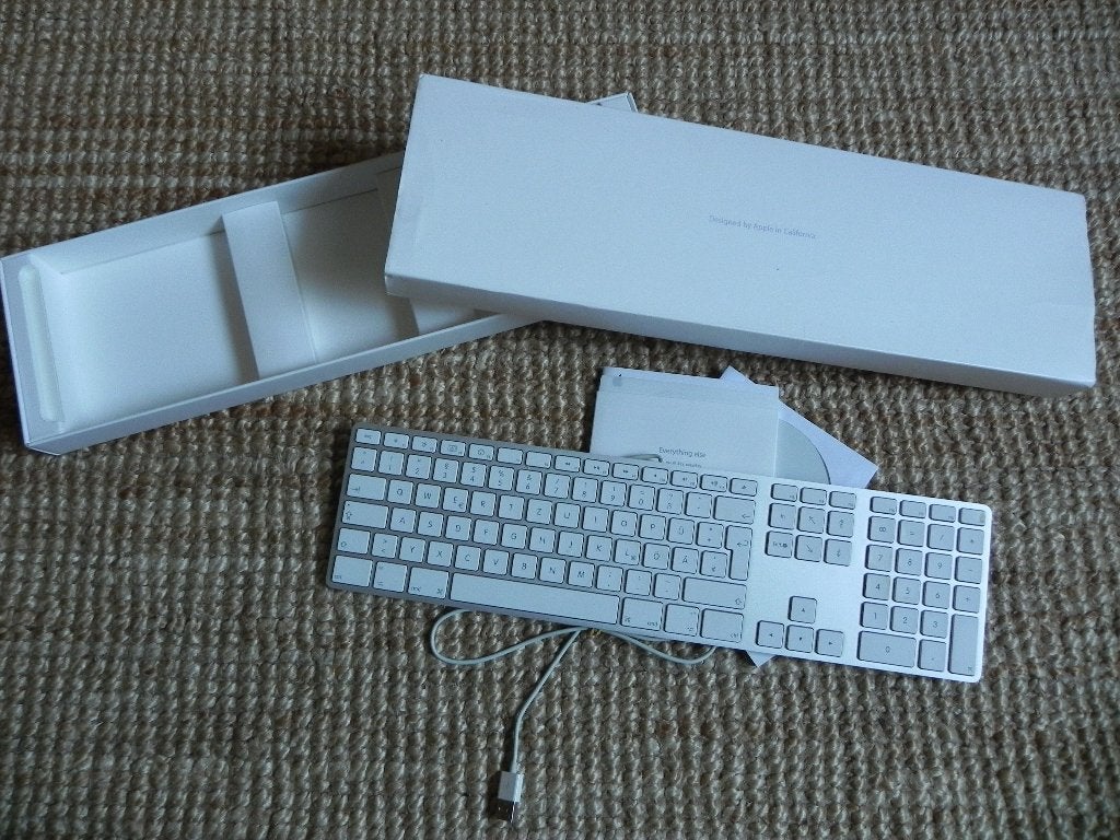 Apple Mac toetsenbord Duits qwertz, Ophalen of Verzenden, Zo goed als nieuw, Apple, Qwertz