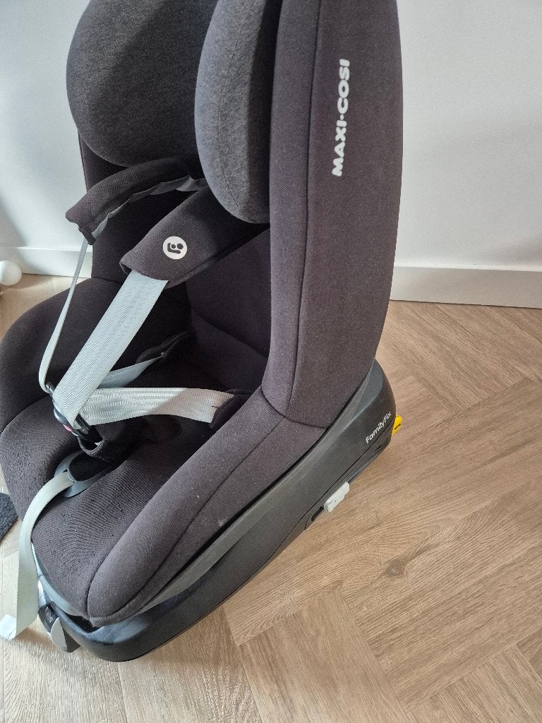 Autostoel en 2x familyfix te koop!, Kinderen en Baby's, Autostoeltjes, Gebruikt, Isofix, 0 t/m 13 kg, Ophalen