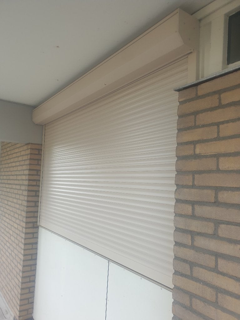 Rolluiken, Doe-het-zelf en Verbouw, Rolluiken, Ophalen, Wit, 100 tot 150 cm