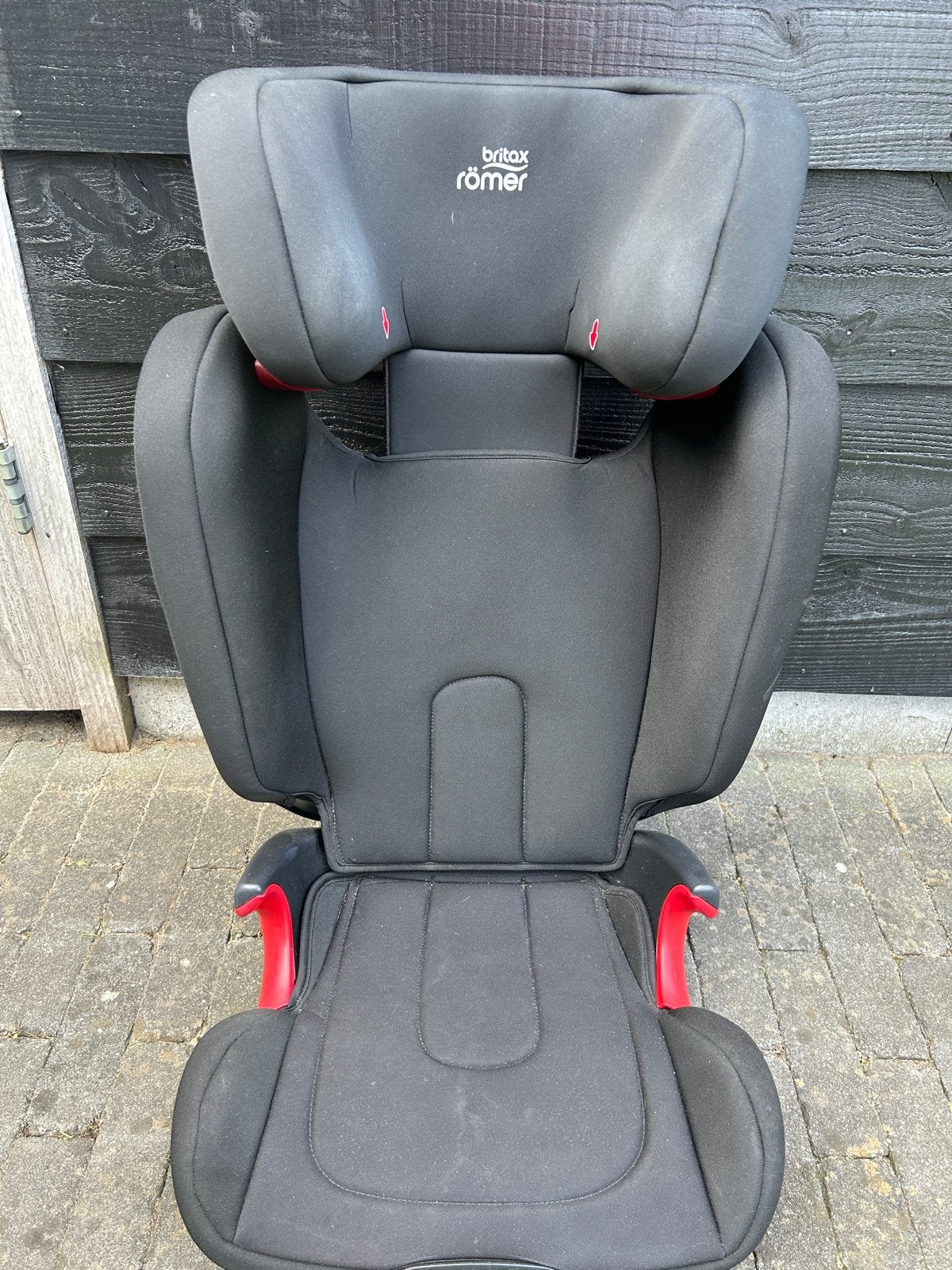 Britax Römer autostoel - Zwart, gebruikt, Kinderen en Baby's, Autostoeltjes, Gebruikt, Romer, 15 t/m 36 kg, Autogordel, Zijbescherming
