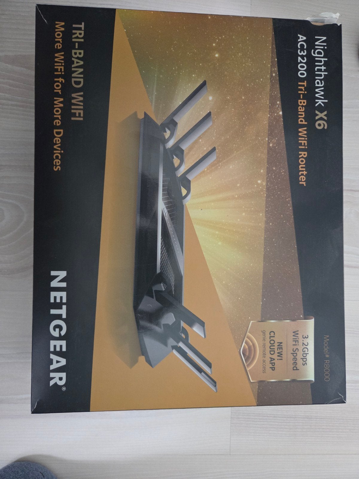NETGEAR Nighthawk R8000 X6 AC3200 Tri-Band WiFi Router, Computers en Software, Ophalen of Verzenden, Gebruikt