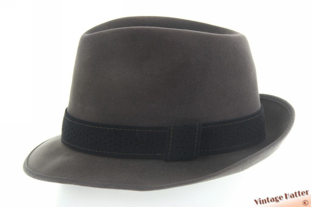 Vintage Gleufhoed Wegener grijs geborsteld vilt 56,5, Wegener, Hoed, Ophalen of Verzenden, 57 cm (M, 7⅛ inch) of minder