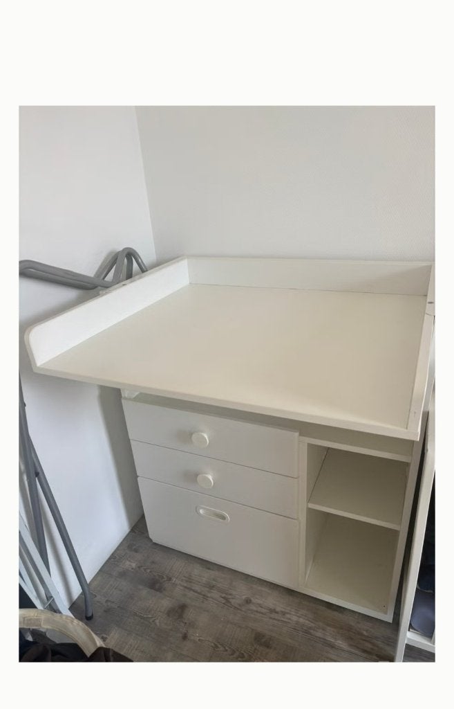 Baby commode zgan van IKEA