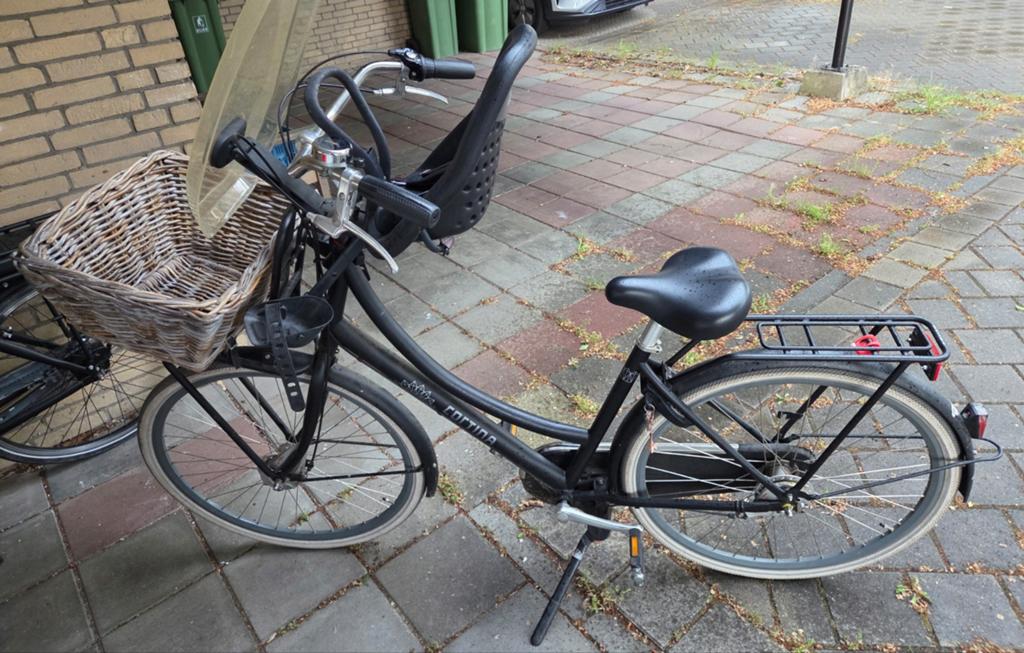 Cortina fiets met mand en kinderzitje, Fietsen en Brommers, Fietsen | Dames | Damesfietsen, Gebruikt, Versnellingen, 50 tot 53 cm