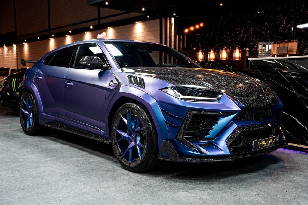 Lamborghini Urus MANSORY|FORGEDCARBON|WIDEBODY|FULLOPTION, Automaat, Urus, Gebruikt, Zwart