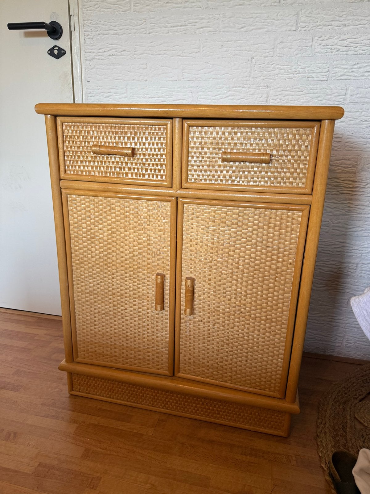Rotan kastje met lades en deuren, Ophalen, Overige materialen, Gebruikt, 50 tot 100 cm
