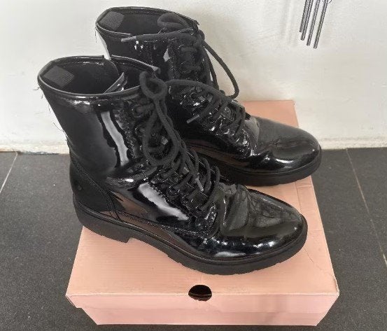 Lak boots maat 39 ZGAN, Ophalen of Verzenden, Zo goed als nieuw, Zwart