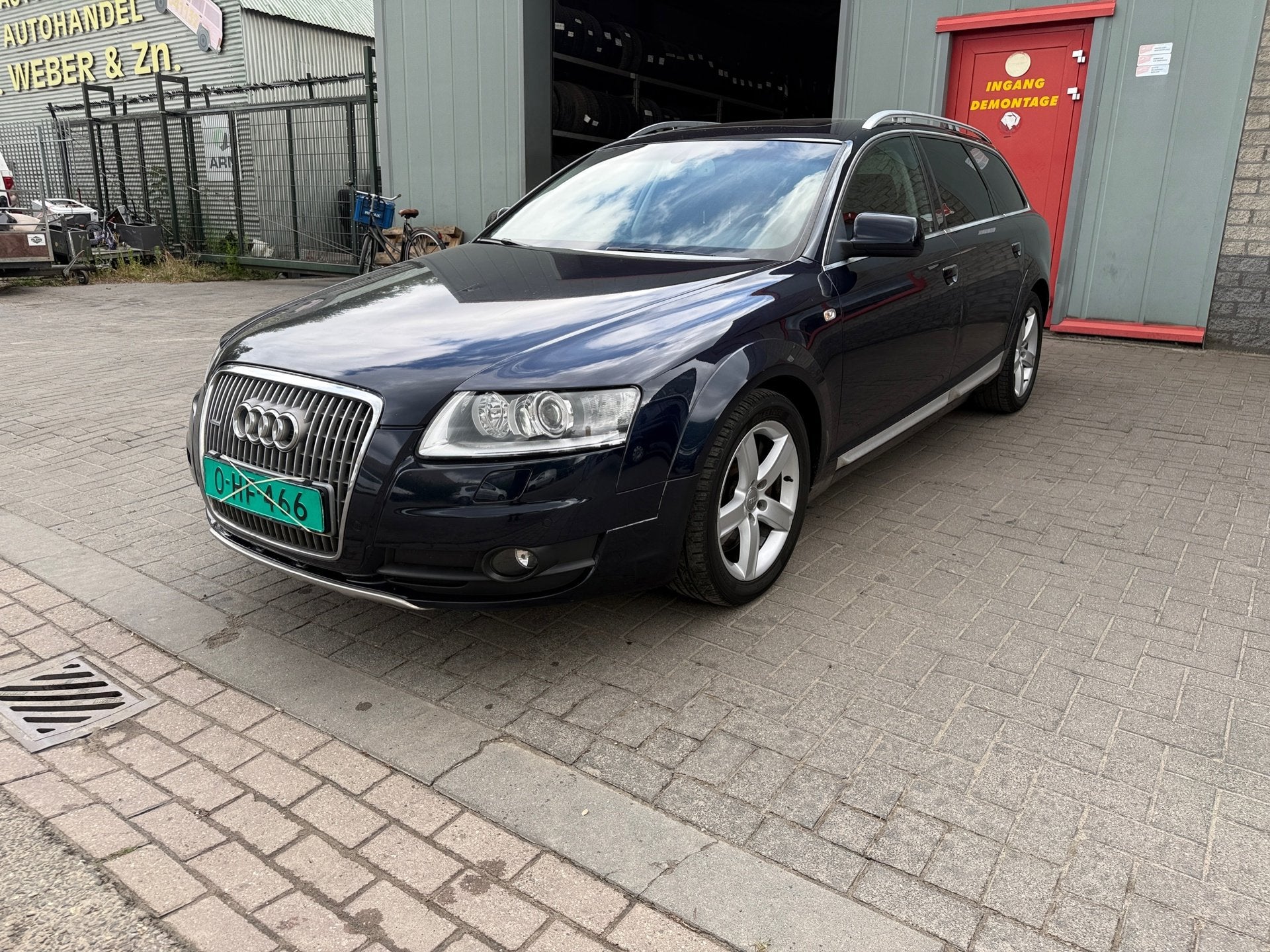 Audi A6 allroad quattro 4.2 FSI Pro Line, Auto's, Audi, Automaat, 8 cilinders, Blauw, 120 €/maand