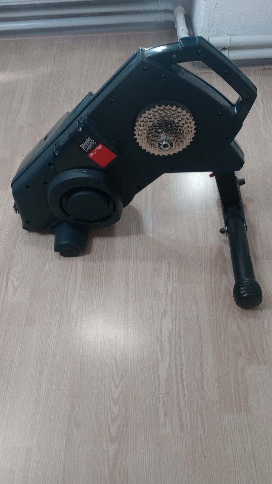 Elite Smart Fluid Fietstrainer met Shimano Cassette, Ophalen, Kunststof, Zo goed als nieuw, Elite